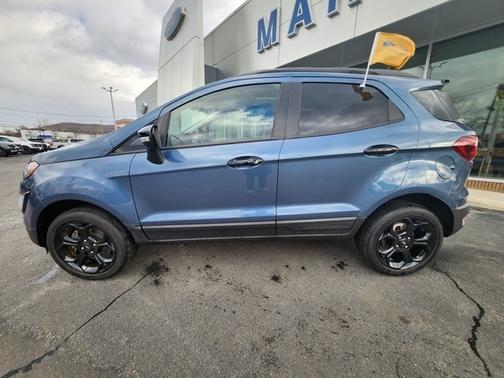 2022 Ford EcoSport SES
