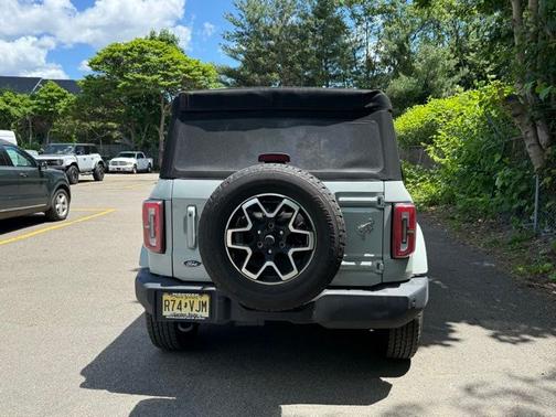 CACTUS GRAY 2024 Ford Bronco OUTER BANKS