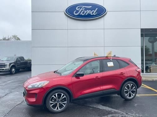 2022 Ford Escape SE