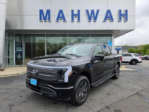 AGATE BLACK METALLIC 2025 Ford F-150 LARIAT