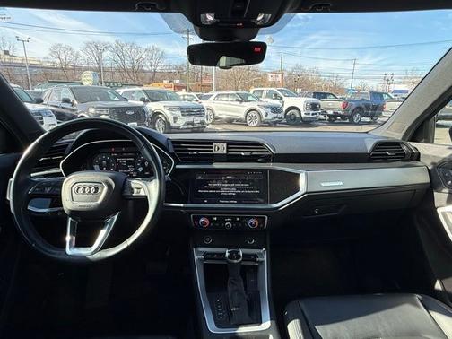 2023 Audi Q3 45 S LINE QUATTRO PREMIUM