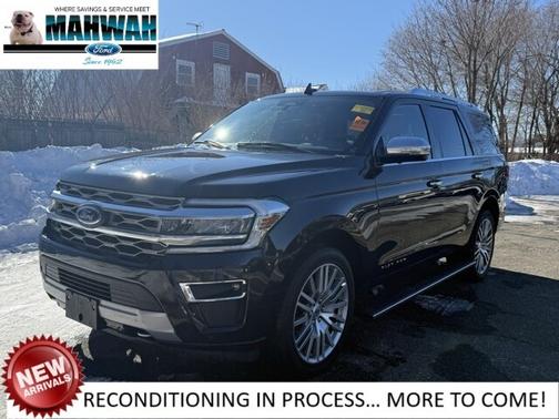 2023 Ford Expedition PLATINUM