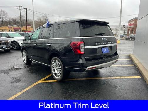 AGATE BLACK METALLIC 2023 Ford Expedition PLATINUM