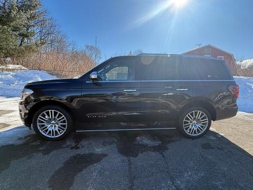 2023 Ford Expedition PLATINUM