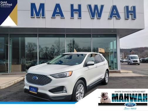 STAR WHITE 2023 Ford Edge SEL