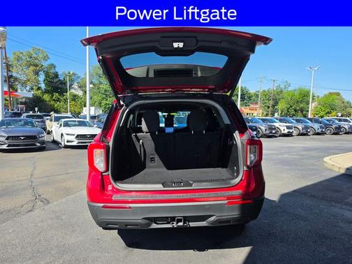 RAPID RED MET TINTED CC 2024 Ford Explorer XLT