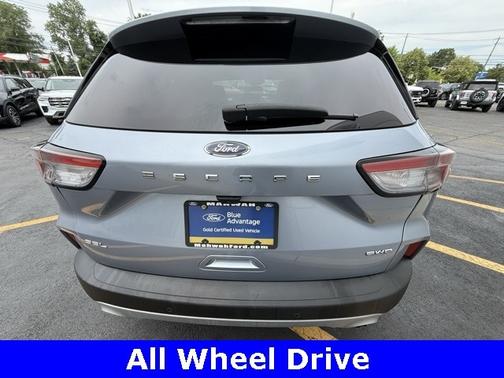 2022 Ford Escape SEL