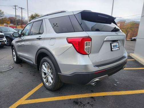 ICONIC SILVER METALLIC 2020 Ford Explorer LIMITED