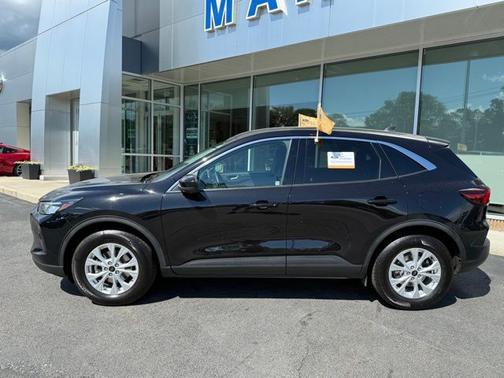 AGATE BLACK METALLIC 2023 Ford Escape ACTIVE