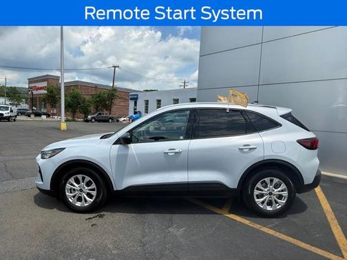 SPACE SILVER METALLIC 2025 Ford Escape ACTIVE