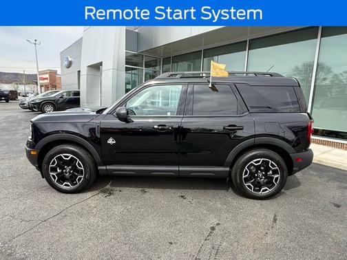 SHADOW BLACK 2025 Ford Bronco Sport OUTER BANKS