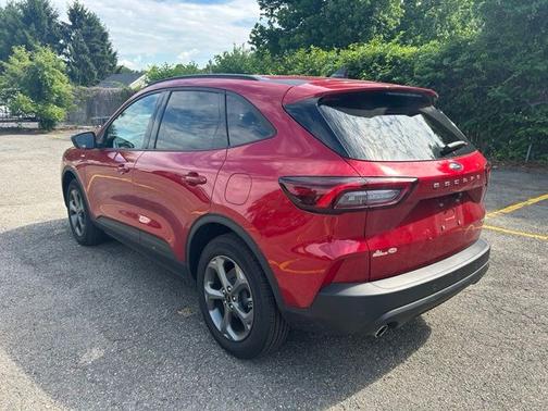 RAPID RED MET TINTED CC 2025 Ford Escape ST-LINE