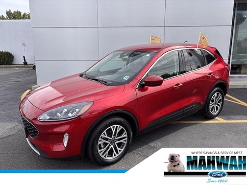 2022 Ford Escape SEL