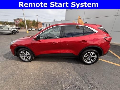 2022 Ford Escape SEL