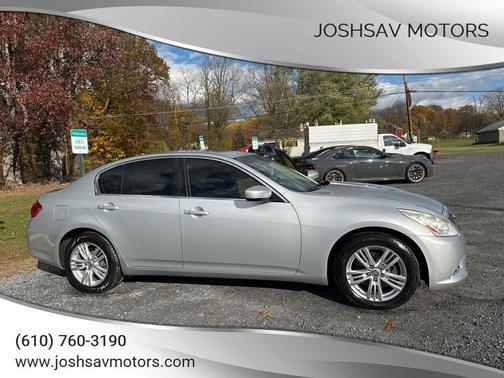 2013 INFINITI G37x Base