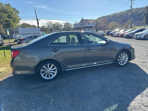 2012 Toyota Camry XLE