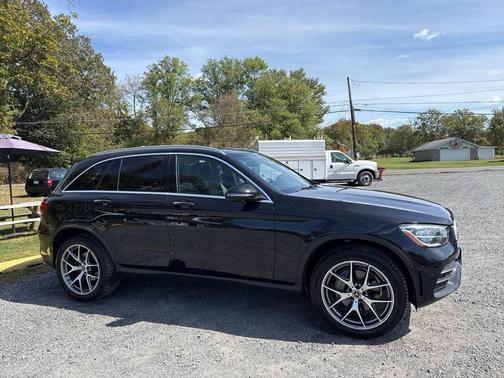 2021 Mercedes-Benz GLC 300 4MATIC