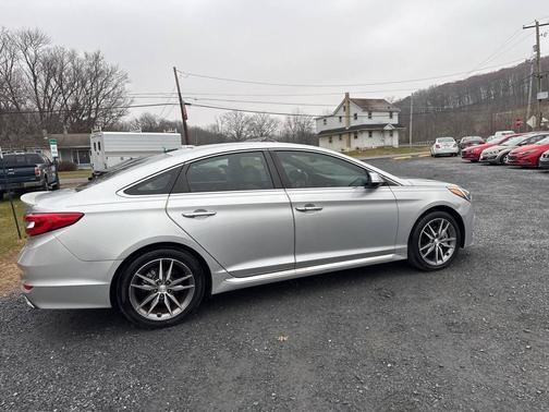 2015 Hyundai SONATA Sport 2.0T