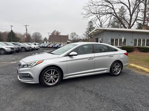 2015 Hyundai SONATA Sport 2.0T