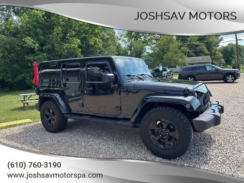 Black Clearcoat 2016 Jeep Wrangler Unlimited Sahara
