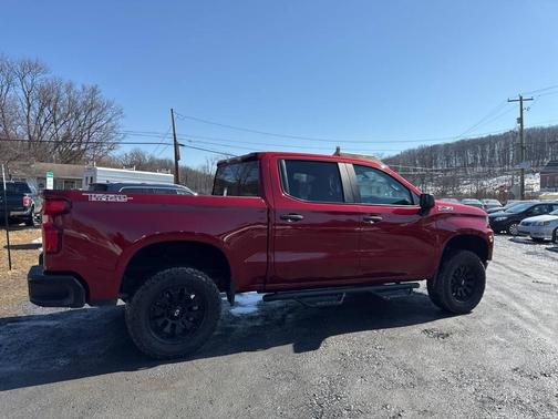 2021 Chevrolet Silverado 1500 Custom Trail Boss