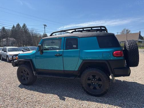 2007 Toyota FJ Cruiser Base