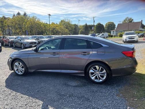 2019 Honda Accord LX 4dr Sedan