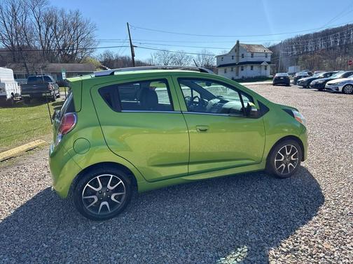 Green 2014 Chevrolet Spark 2LT