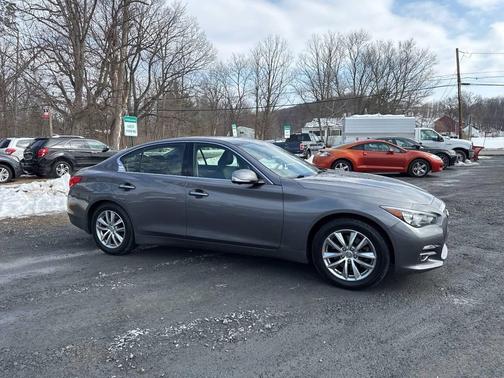 2016 INFINITI Q50 2.0T Premium