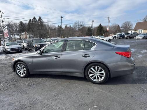 2016 INFINITI Q50 2.0T Premium