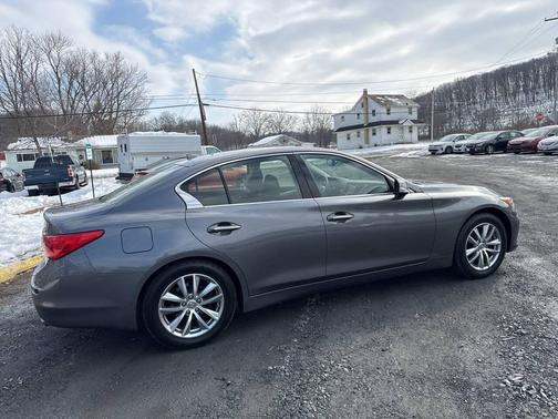 2016 INFINITI Q50 2.0T Premium