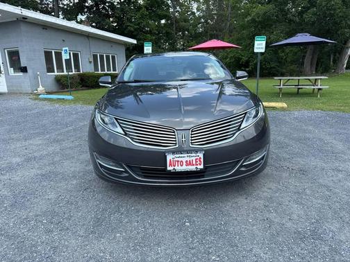 2016 Lincoln MKZ Base