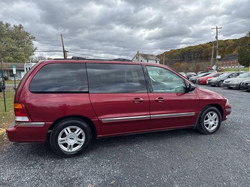 2003 Ford Windstar SE