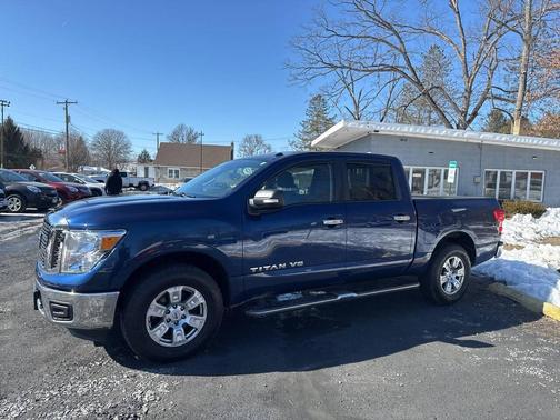 2018 Nissan Titan SV