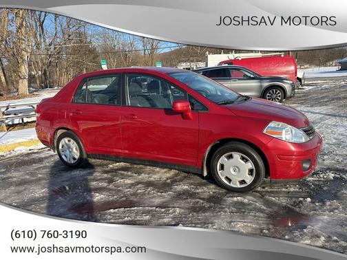 2011 Nissan Versa 1.8 S