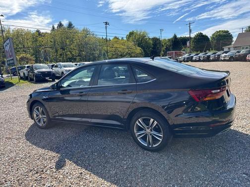 Deep Black Pearl 2019 Volkswagen Jetta 1.4T R-Line