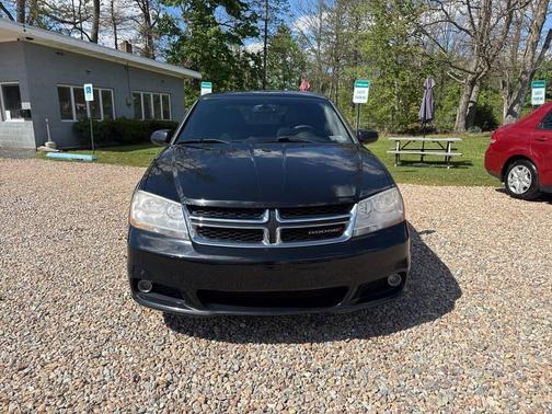Black Clearcoat 2013 Dodge Avenger SXT