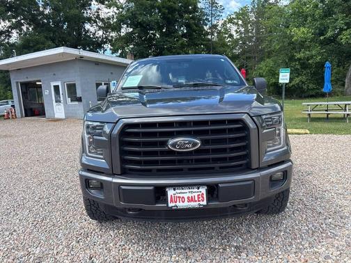 Gray 2015 Ford F-150 XLT