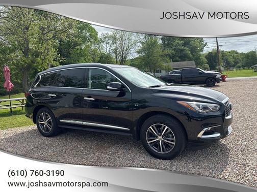Black 2019 INFINITI QX60 Luxe