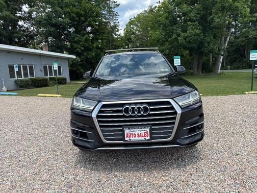 Black 2017 Audi Q7 3.0T Premium