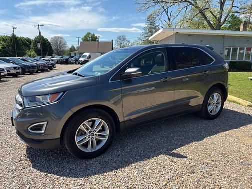 White Platinum Metallic Tri-Coat 2017 Ford Edge SEL