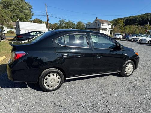 2022 Mitsubishi Mirage G4 SE