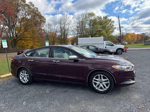 2013 Ford Fusion SE