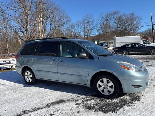 2007 Toyota Sienna LE