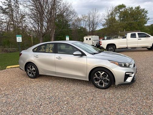 Gravity Gray 2021 Kia Forte LXS