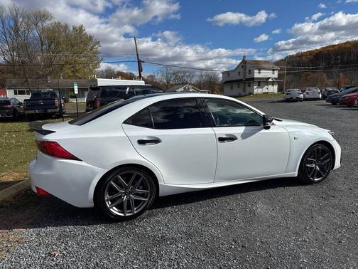 2017 Lexus IS 300 Base