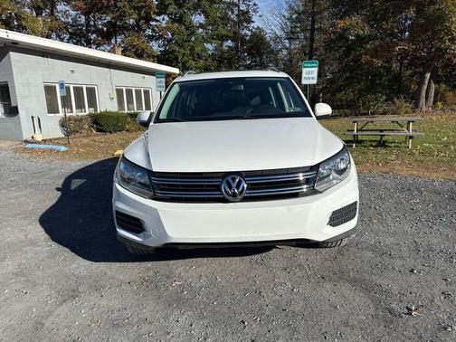 2017 Volkswagen Tiguan 2.0T Wolfsburg Edition