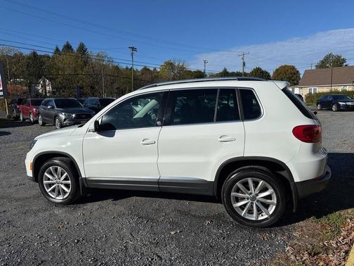 2017 Volkswagen Tiguan 2.0T Wolfsburg Edition