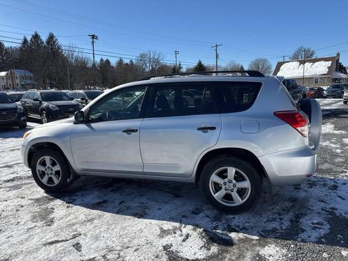 2007 Toyota RAV4 Base