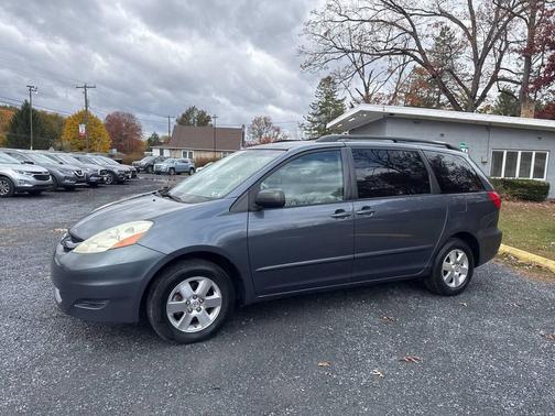 2006 Toyota Sienna LE